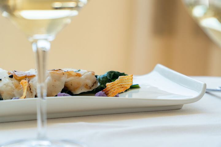 Dining 83 of 108