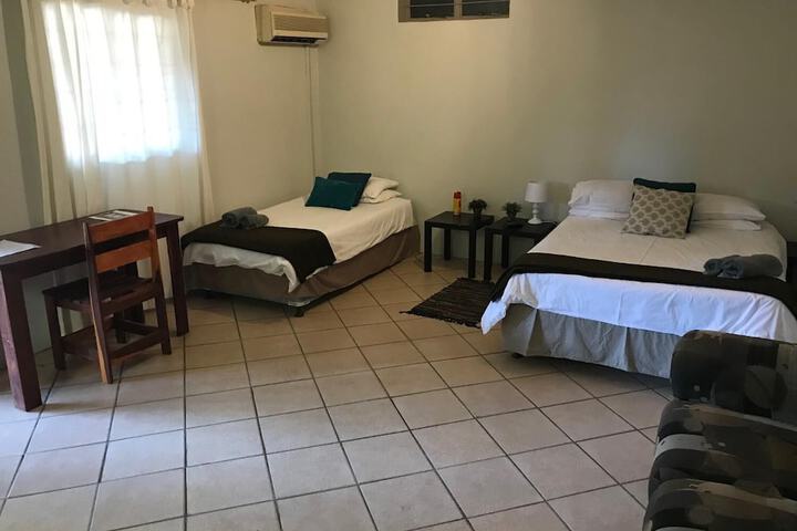 Room 9 of 31