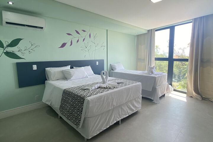 Room 34 of 98