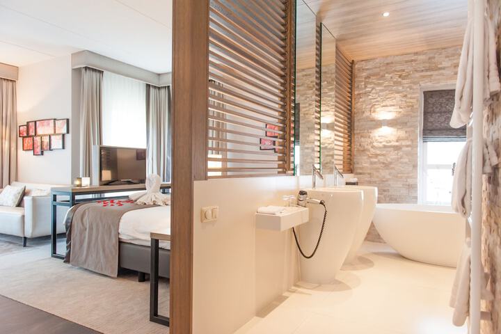 Bathroom Vanities