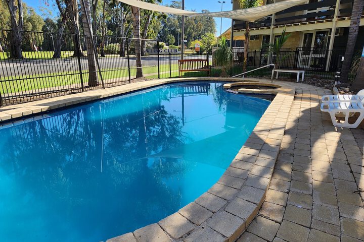 Pool 15 of 19