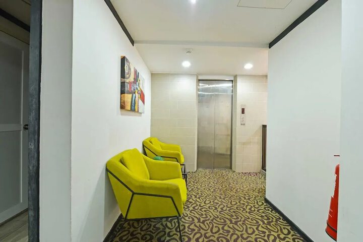 Hotel Interior 4 of 34