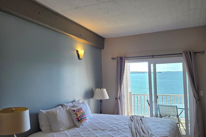 Room 59 of 110