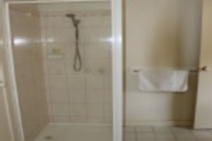 Room 193 of 228