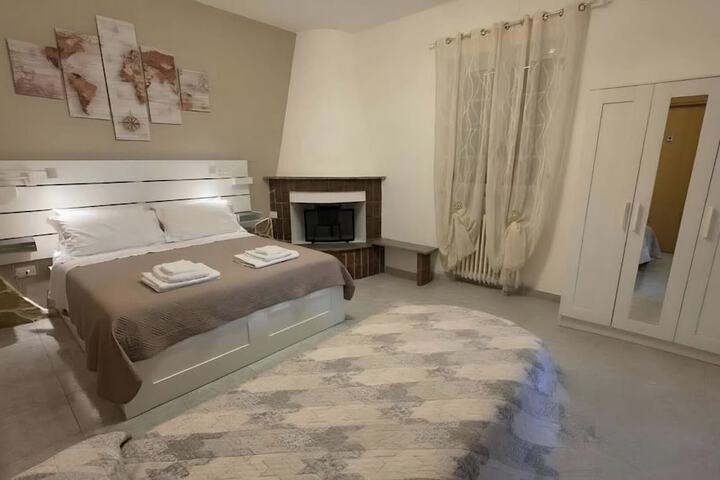 Room 8 of 60