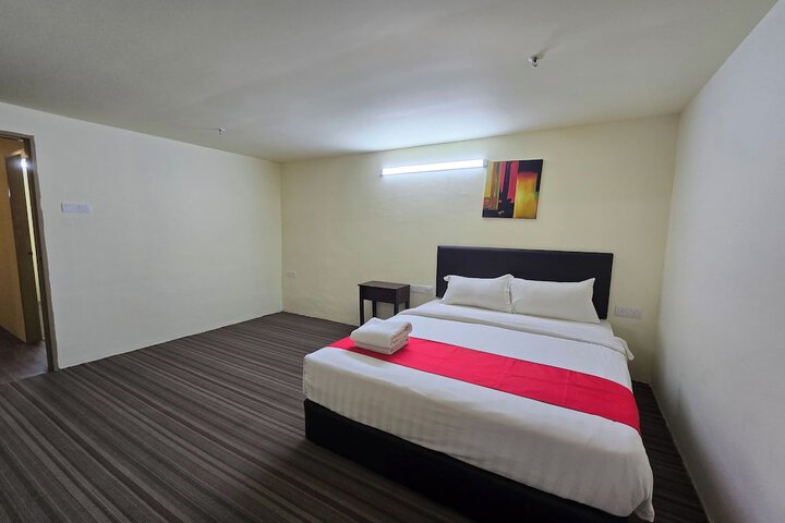 Room 28 of 51