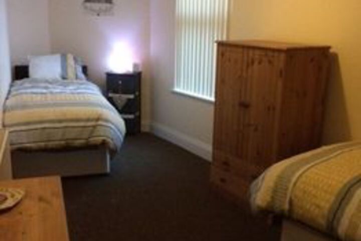Room 9 of 17