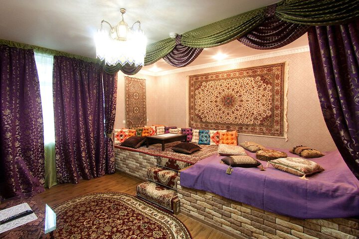 Room 15 of 61