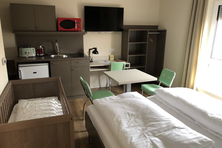 Room 11 of 39