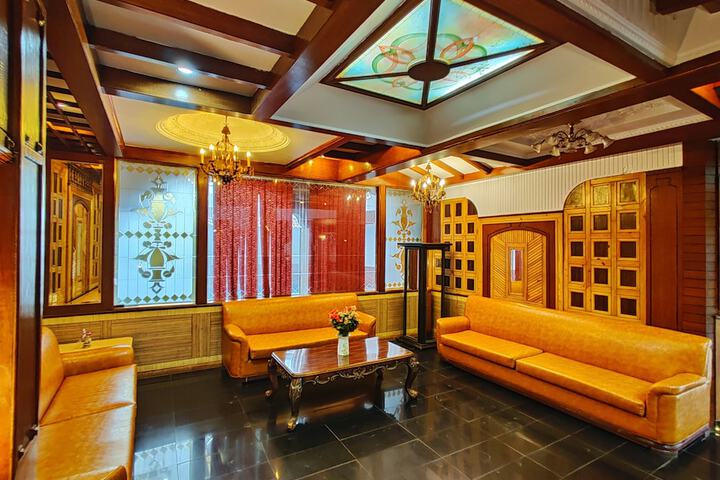 Hotel Interior 6 of 125