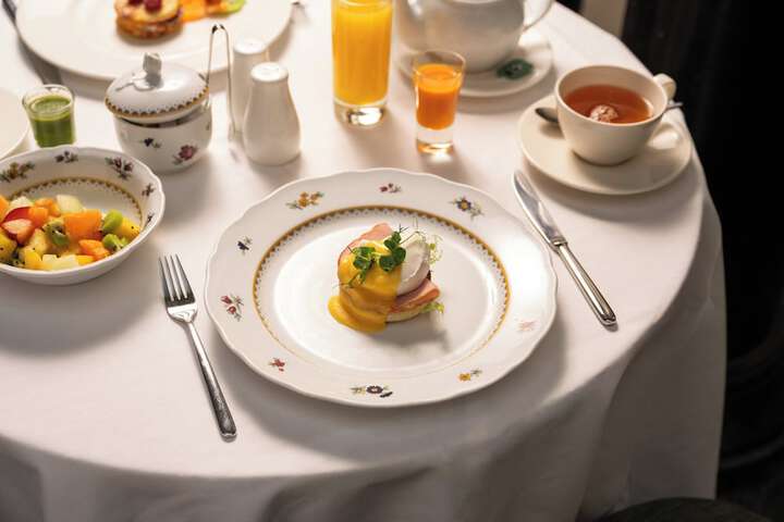 Breakfast meal