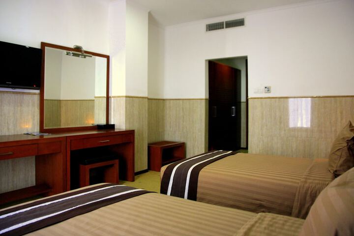 Room 26 of 101