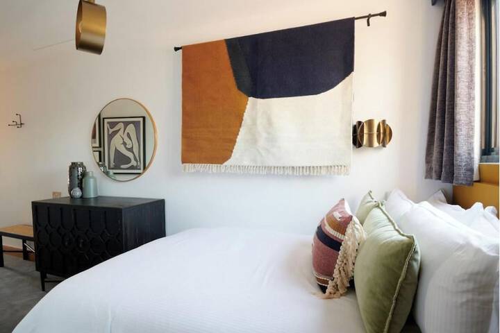 Room 20 of 43