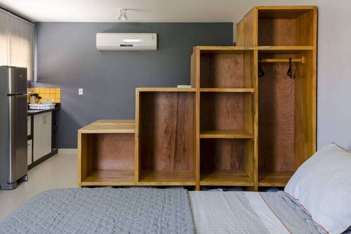 Room 8 of 47