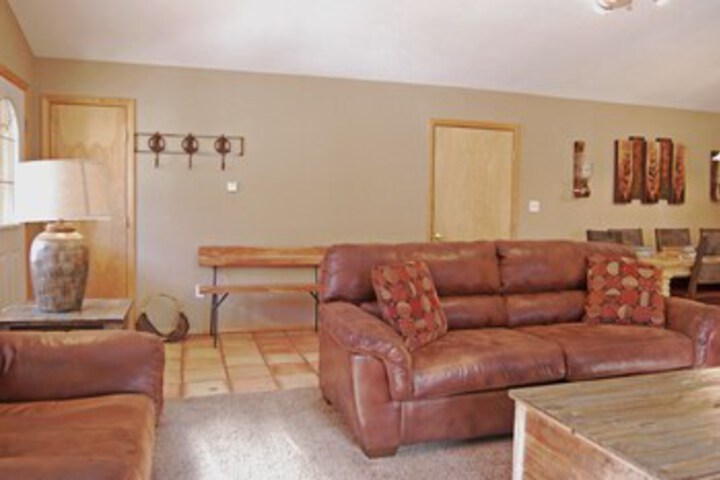 Room 14 of 31