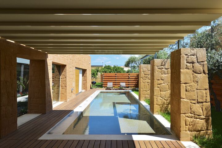 Pool Hotel