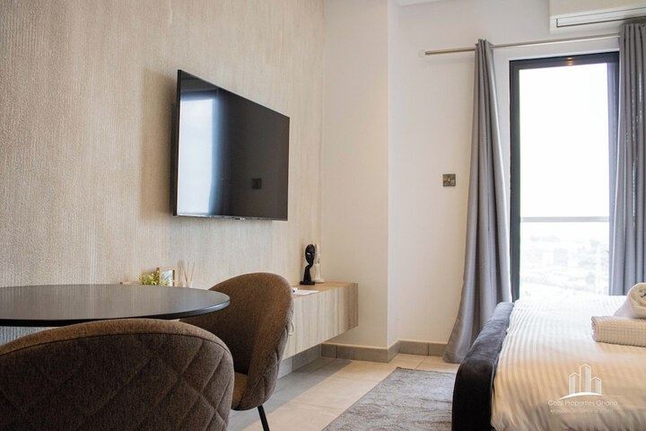 Room 45 of 136
