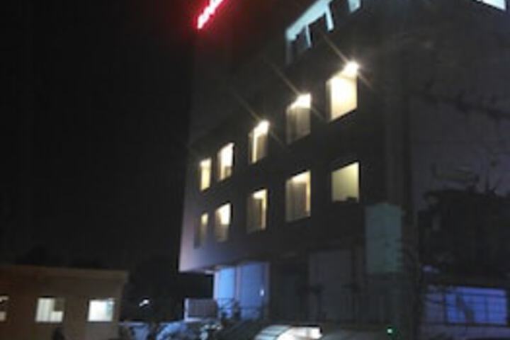 S24 HOTEL