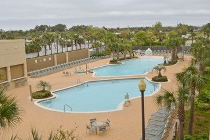 Pool 22 of 24