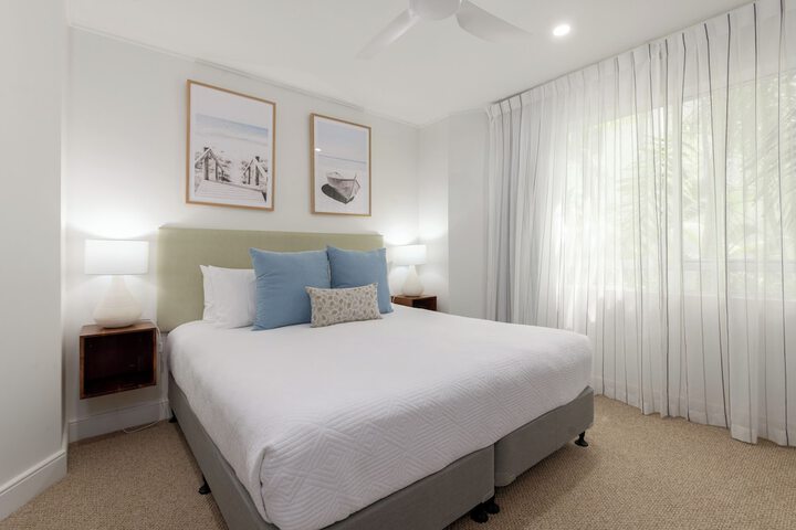 Room 14 of 74