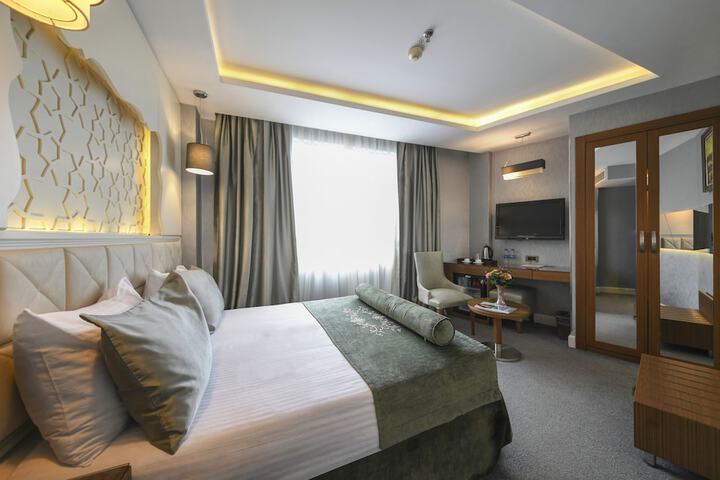 Room 30 of 110