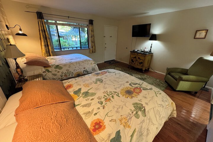 Room 8 of 31
