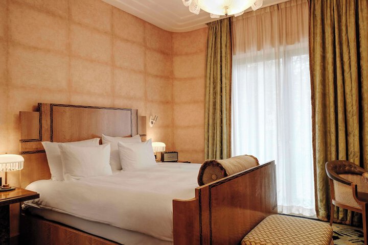 Room 55 of 146