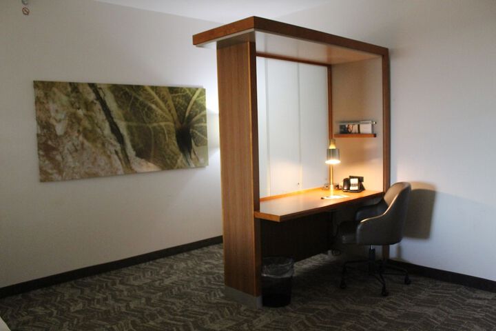 Room 11 of 44