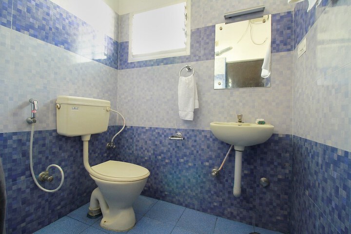 Room 18 of 23