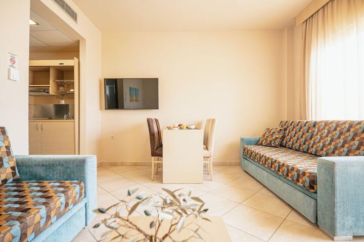 Room 14 of 56