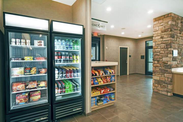 Snack bar