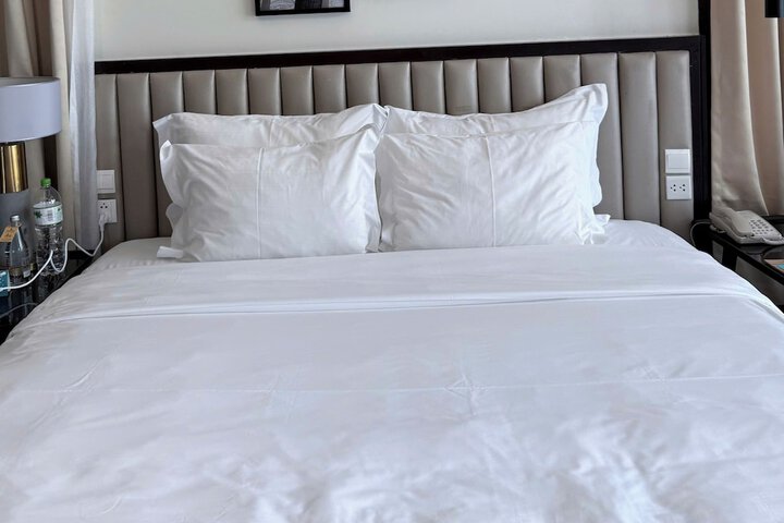 Room 2 of 12