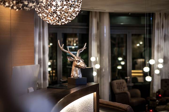 Hotel Interior 7 of 178