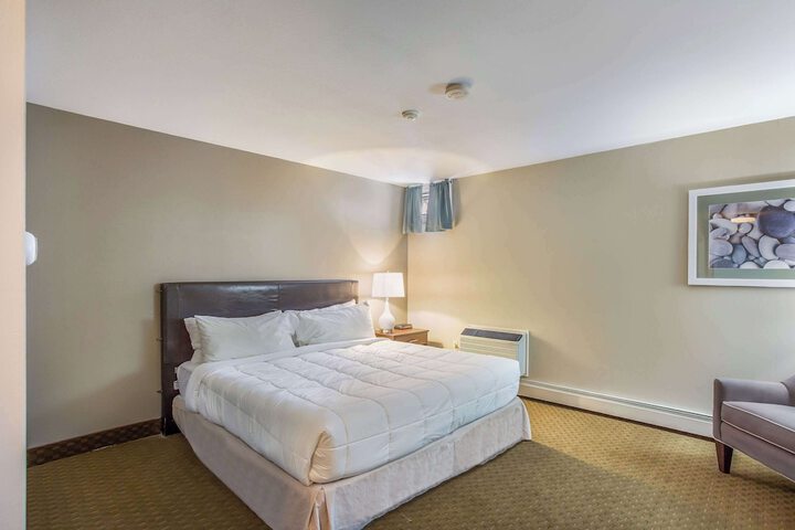 2 King Beds (9 of 9)