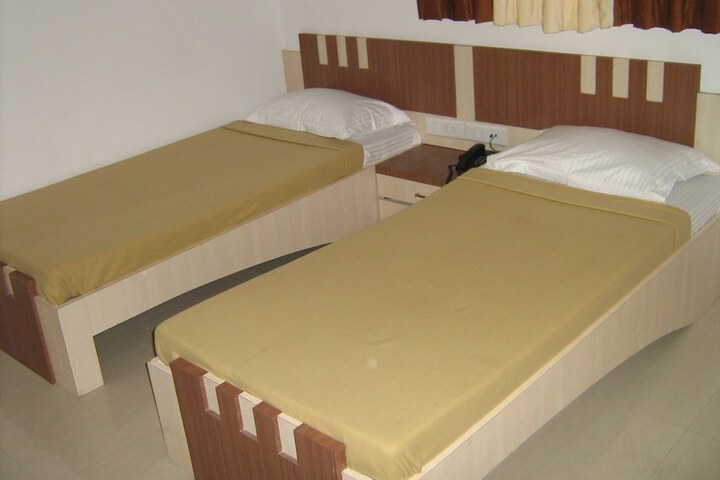 Room 18 of 42