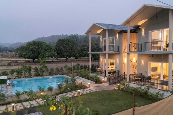 Srina Vilas Corbett