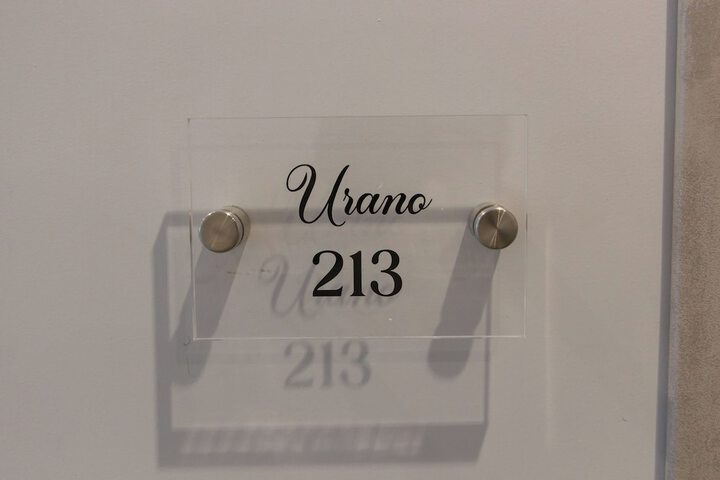 Room 9 of 40