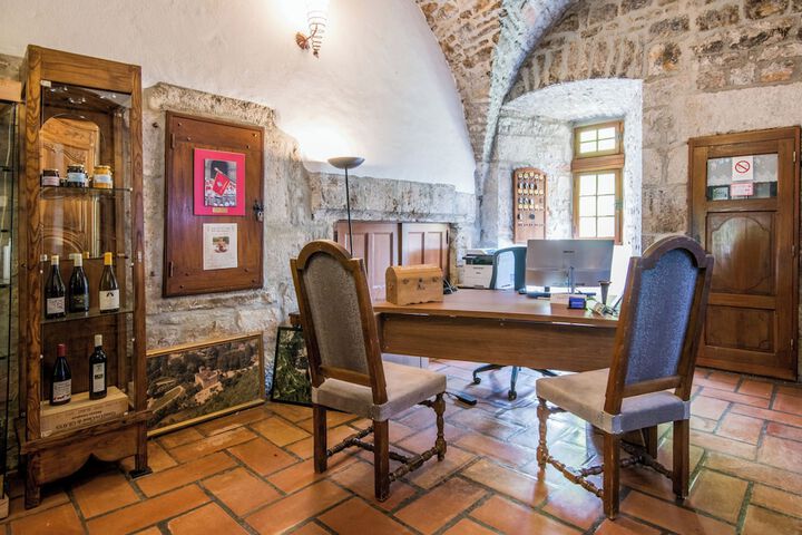 Lobby Entry
