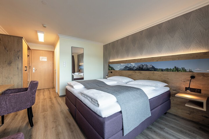 Room 21 of 60