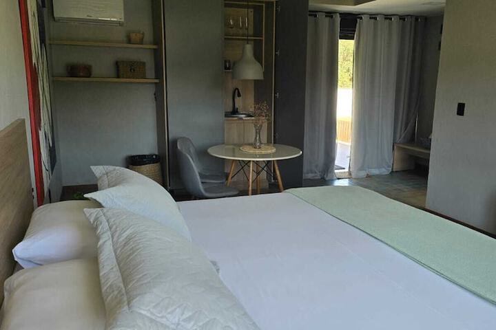 Room 16 of 54