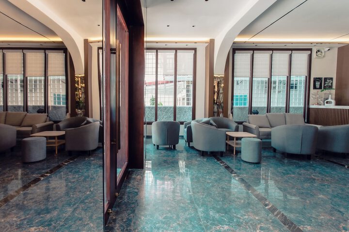 Hotel Interior 7 of 91