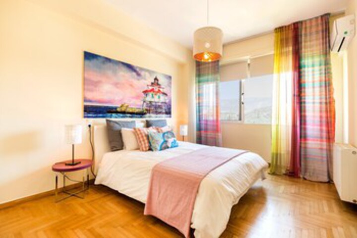 Room 25 of 32