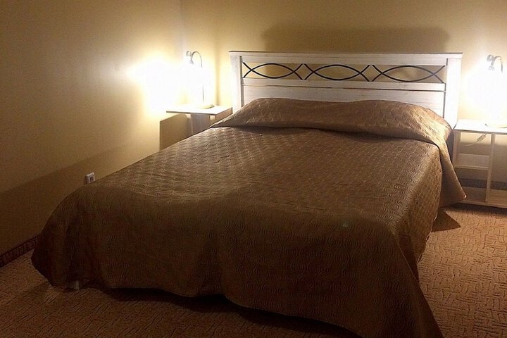 Room 7 of 34
