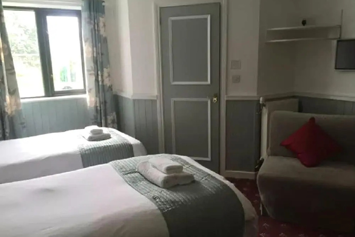 guest_rooms