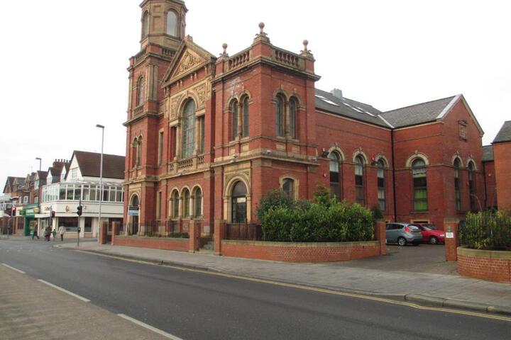 Photo 10