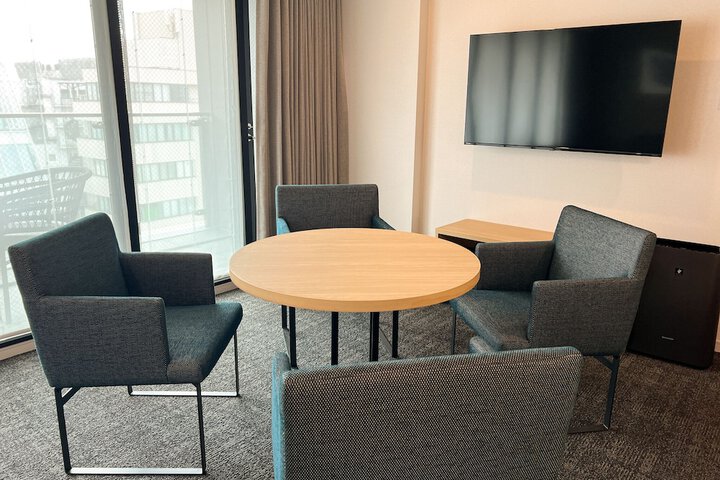Room 26 of 60