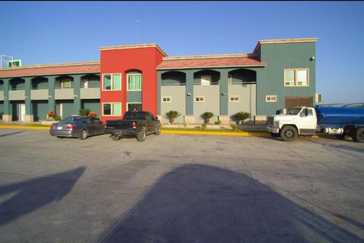 Hotel 13 of 33