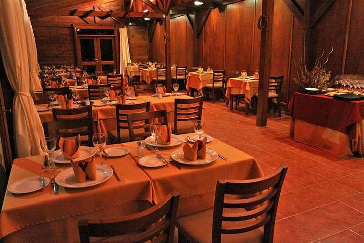 Dining 135 of 166