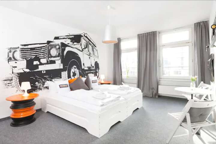 Room 29 of 51