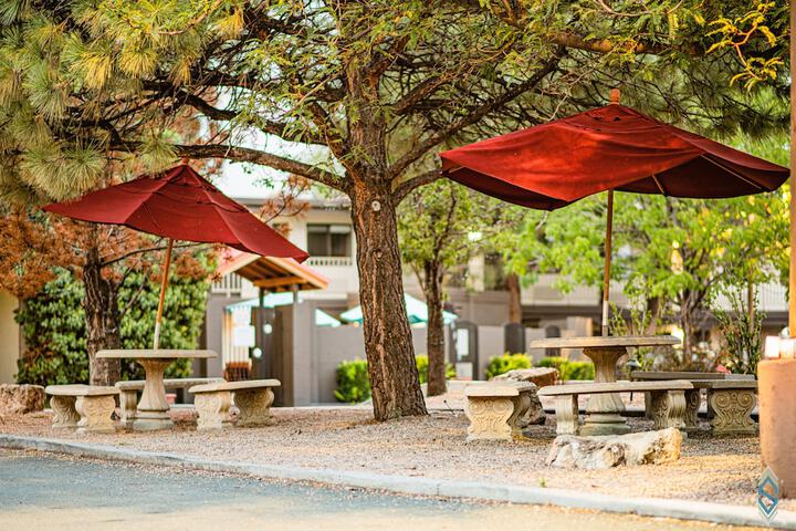 BBQ/picnic area